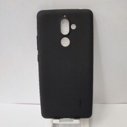 Aaron Case | Nokia 7 Plus