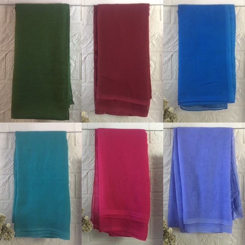 kerudung segi empat paris polos