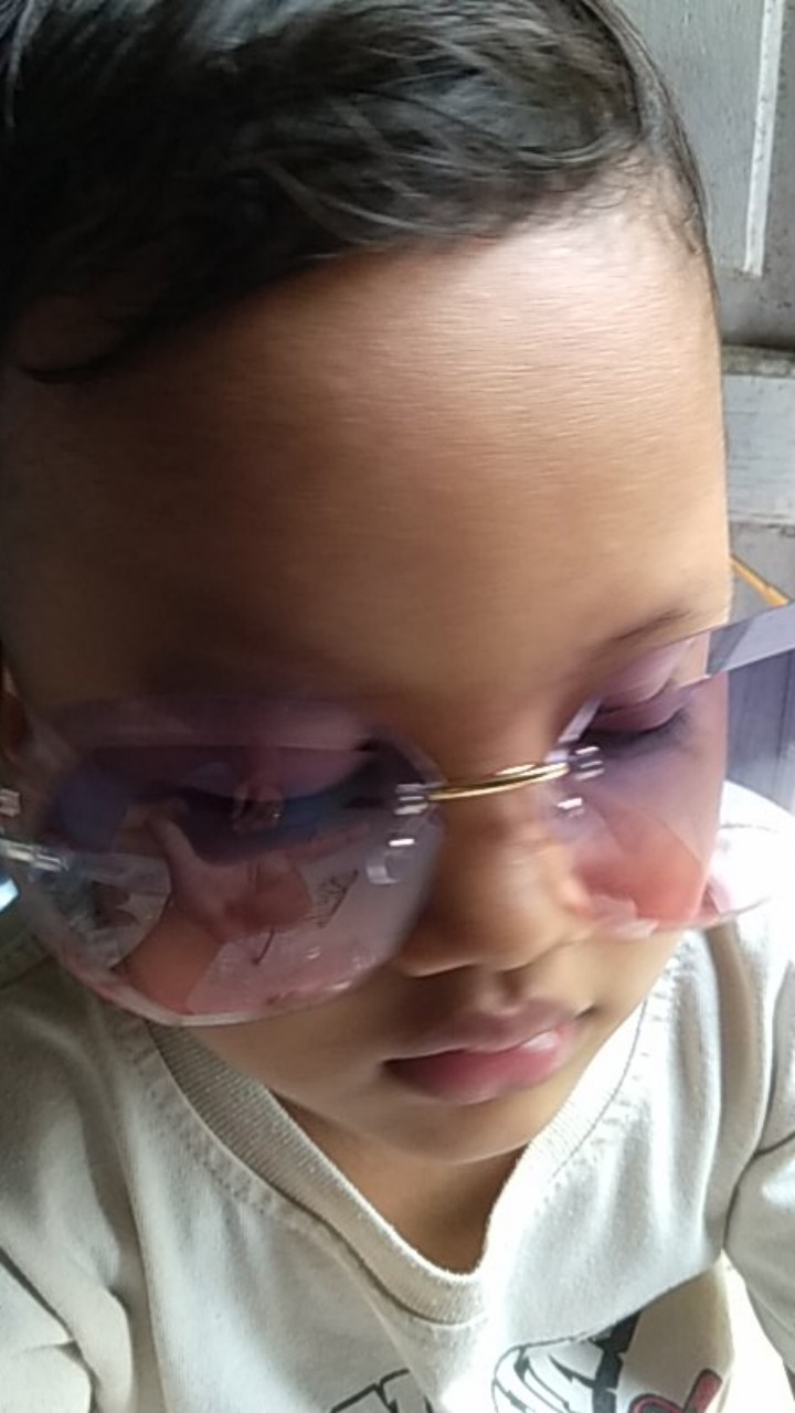 Kacemeta Hltem Wanite Kotak Ukuren Kecil Gaye Mate Kuceing Untuek Barbalik