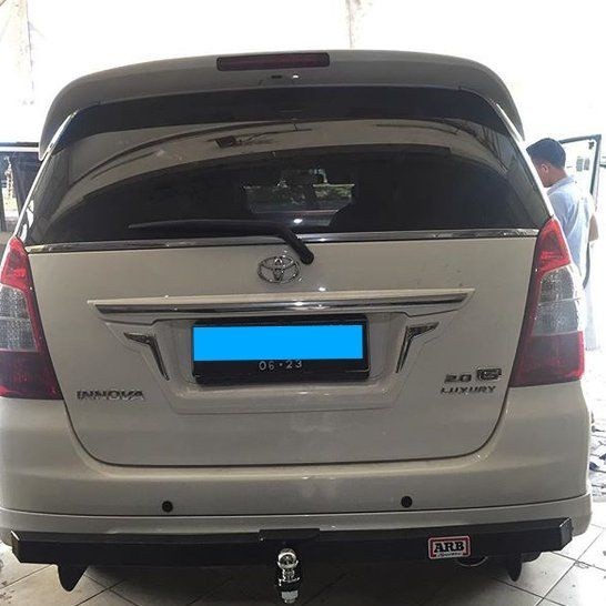 TOING BUMPER BEMPER BESI TOWING MOBIL INNOVA MAKSIMAL 2015