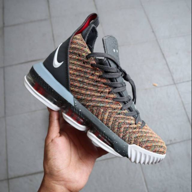 rainbow lebron 16