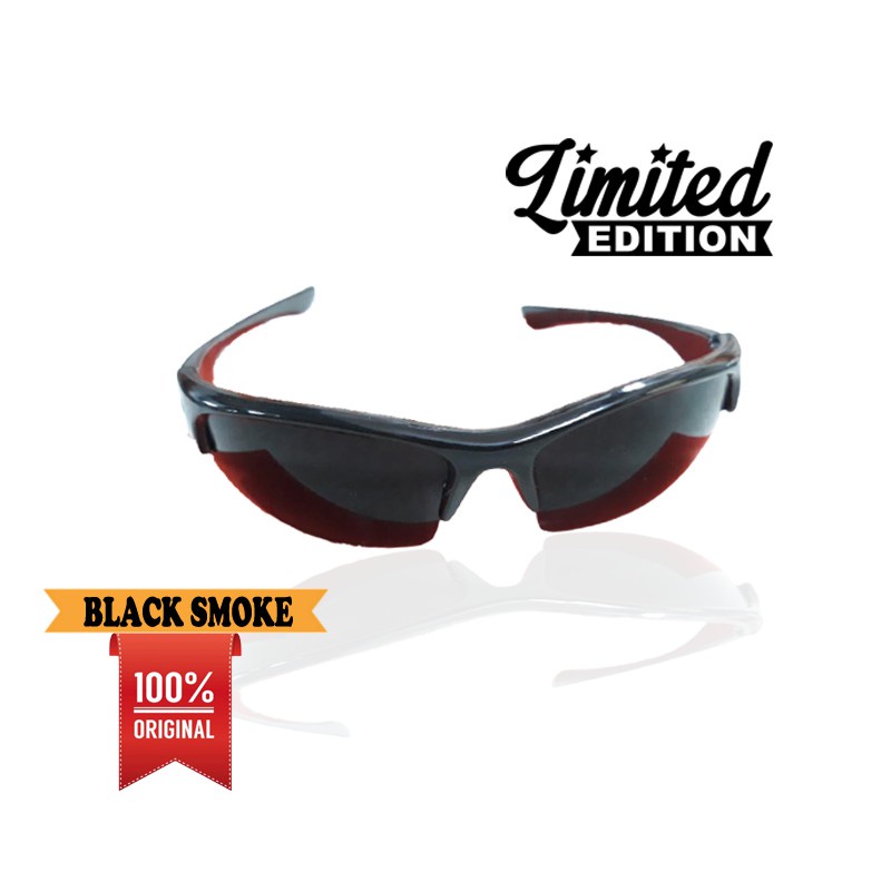 Kacamata hitam pria wanita / Kacamata fashion terbaru dewasa / kacamata berpergiaan /kacamata gaya w