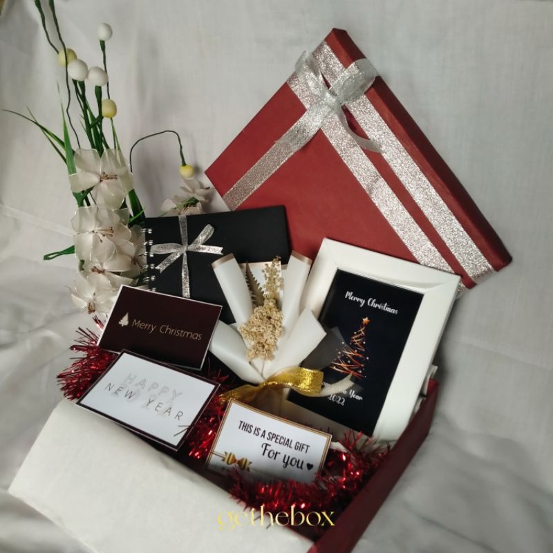 

HAMPERS NATAL / GIFTBOX NATAL / KADO NATAL / HAMPERS NATARU / NATARU PACKAGE