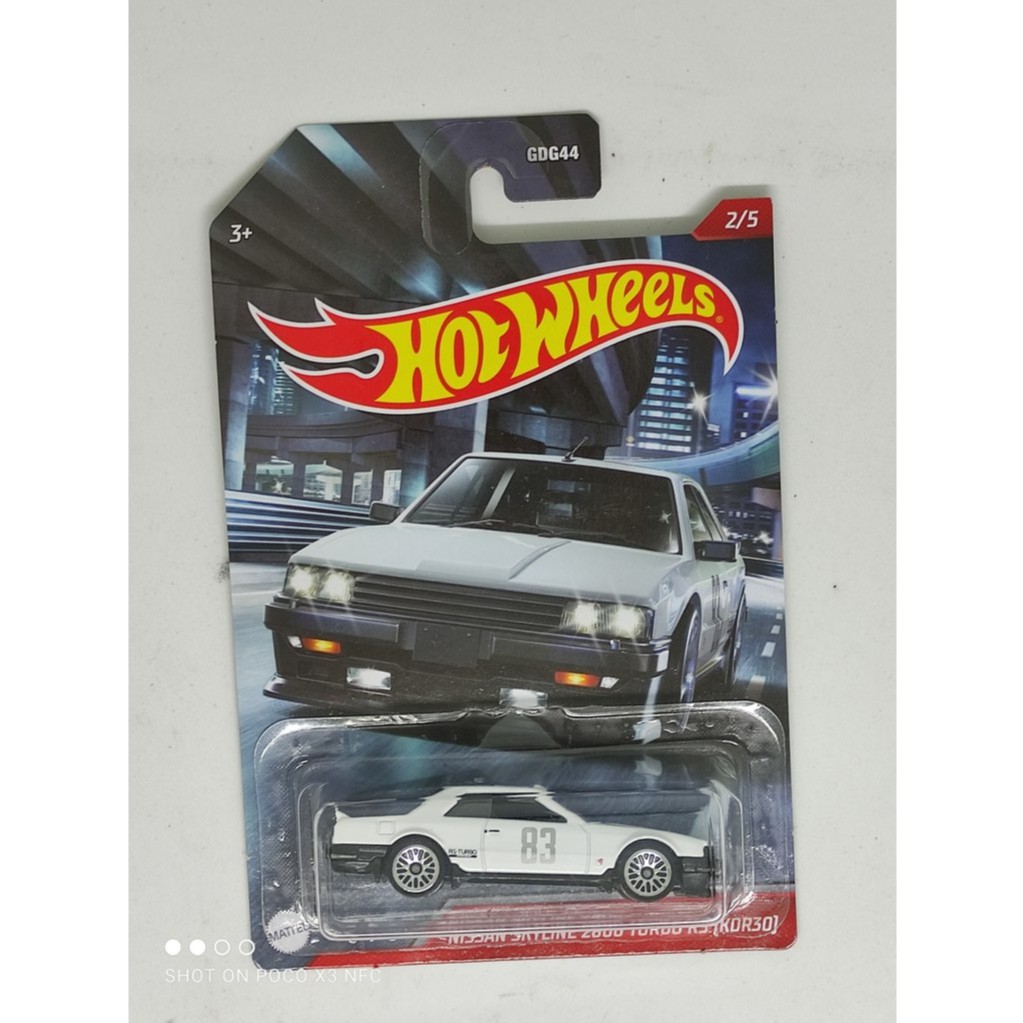 HOT WHEELS NISSAN SKYLINE 2000 TURBO RS