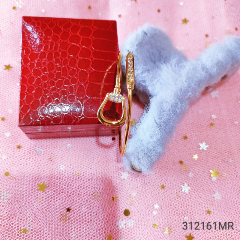 Gelang Bangle Wanita Titanium Anti Karat Lapis Emas161MR