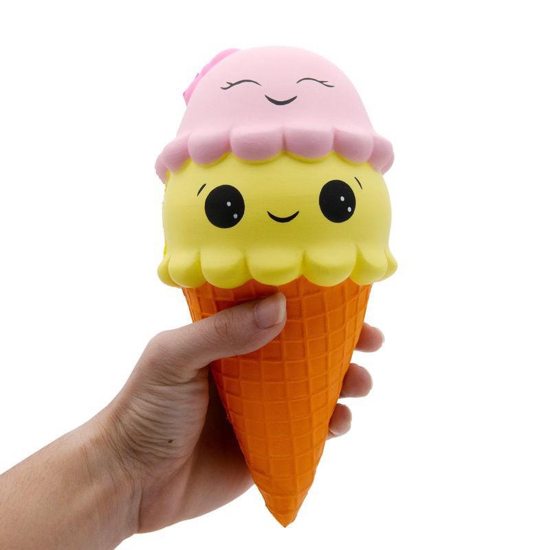 Mainan Squishy Es Krim  Cone Jumbo Ukuran 22cm 16cm 10cm 