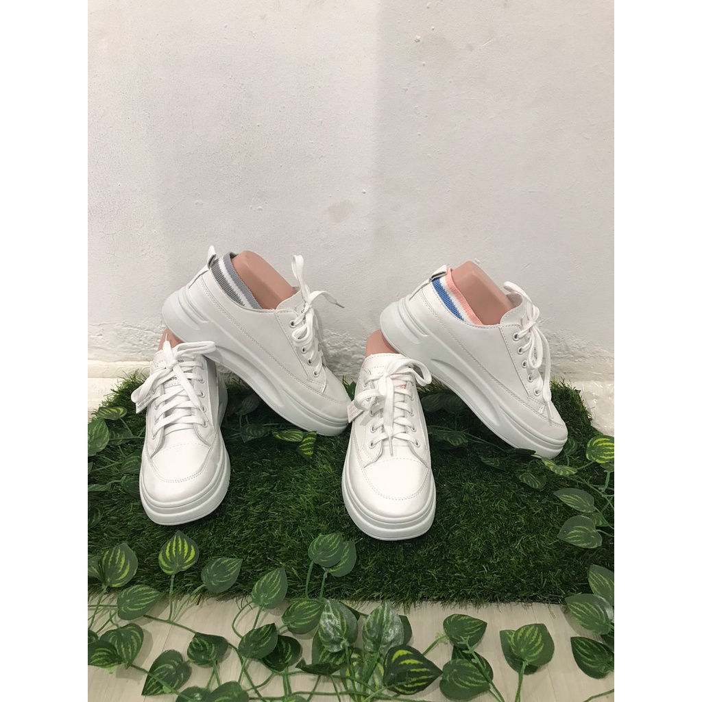 HS / Sepatu Sneakers Wanita Casual Import Fashion Sport Shoes 257