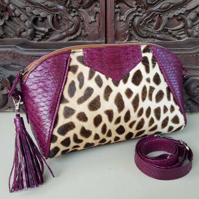 Tas selempang kulit ular phyton mix bulu motif animal