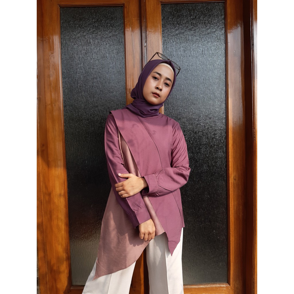 Blouse Polos Asimetris Warna Nude