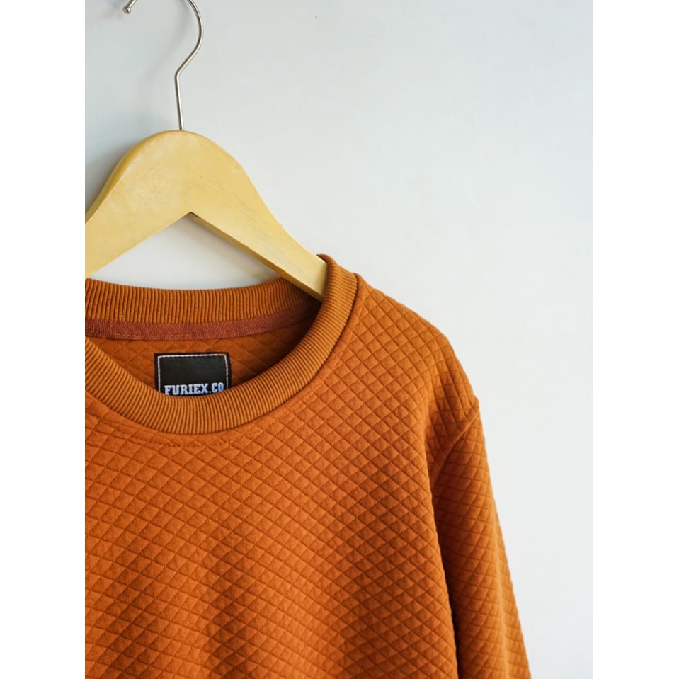 COMFY SWEATER CREWNECK BASIC LIGHT BROWN