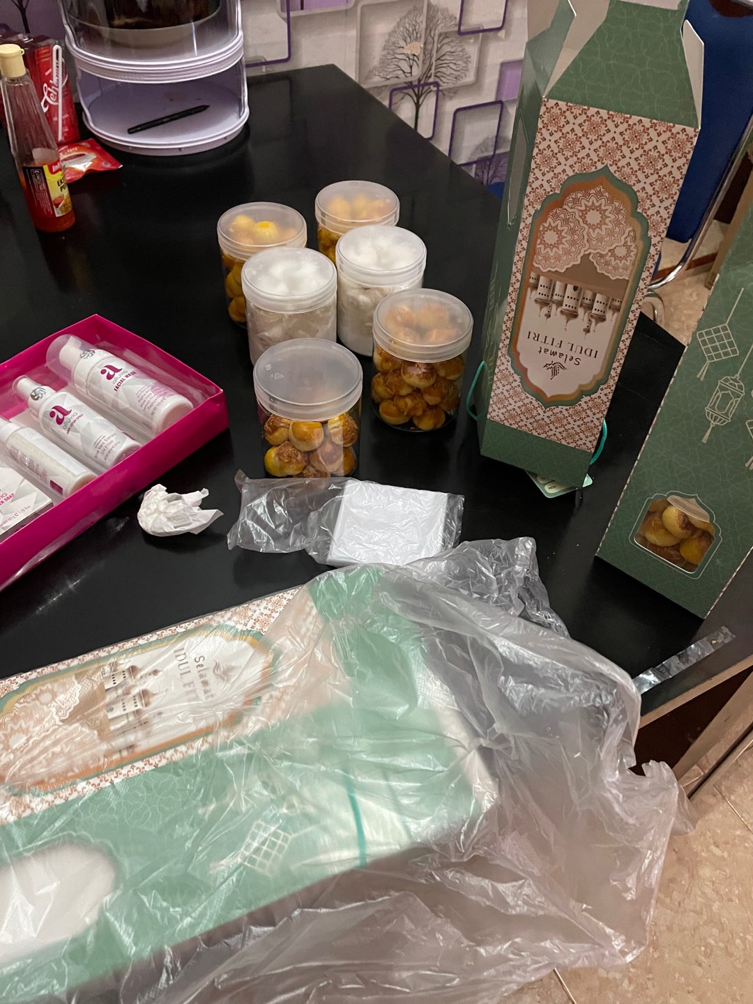 Box Jar / Bottle Lebaran P 9,5 X L 9,5 X T 26 Cm