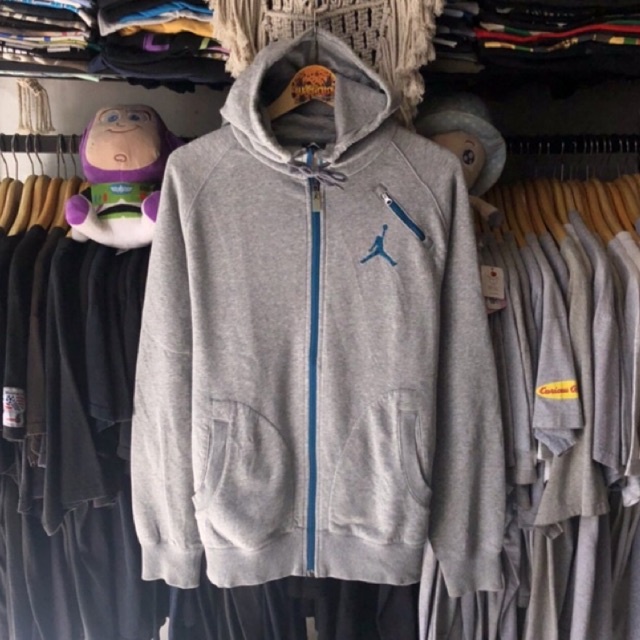 NIKE AIR JORDAN HOODIE JAKET SECOND THRIFTTING COWOK CEWEK MURAH