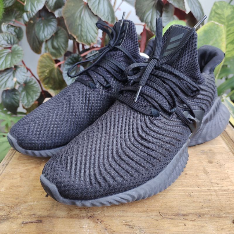 SEPATU SECOND ORIGINAL - ADIDAS ALPHABOUNCE INSTINCT