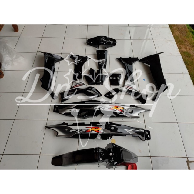 COVER BODY HALUS FULLSET F1ZR WARNA HITAM GLOSSY KILAP