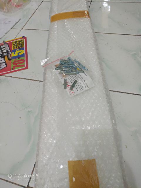 Rak Dinding 1 Pc Uk Panjang 100 Cm Lebar 15 Cm Tebal 4 Cm