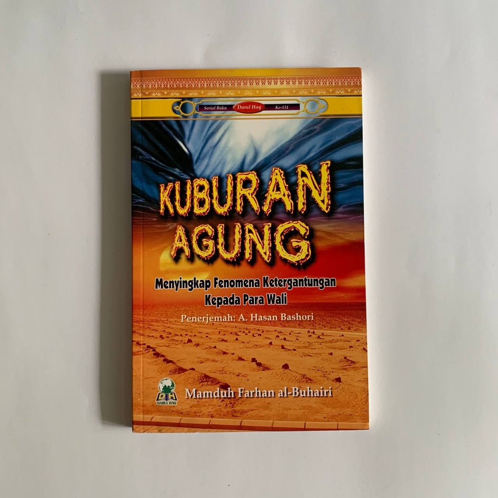 Kuburan Agung Menyingkap Fenomena Ketergantungan Kepada Para Wali