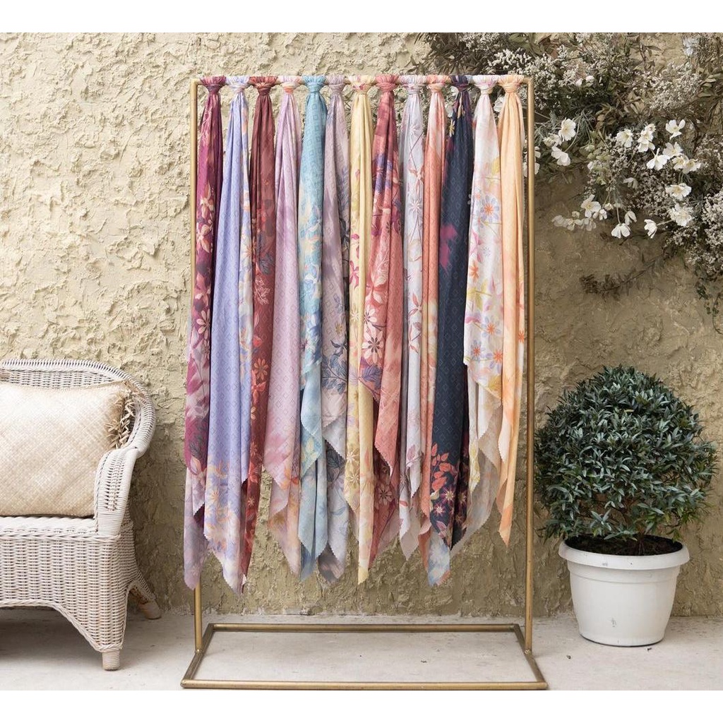 Lolly Scarf by Wearing Klamby