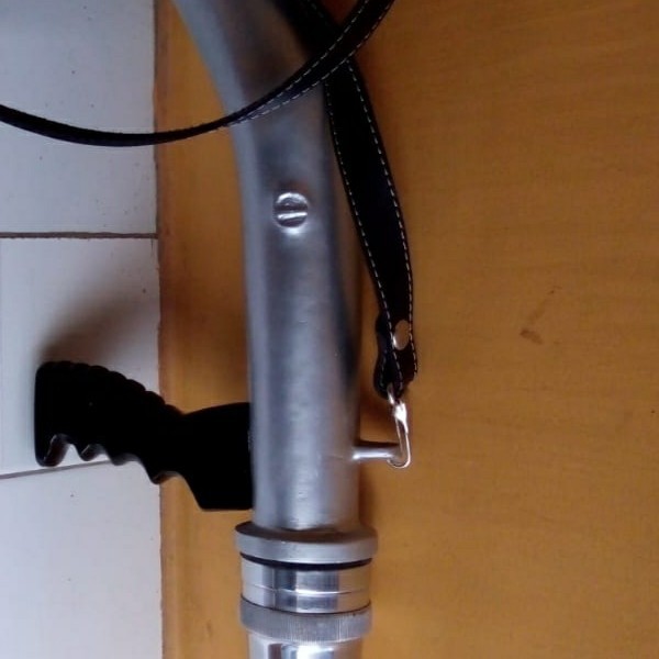 Nozzel pemadam pistol machino 21/2 seperti protek ellhart