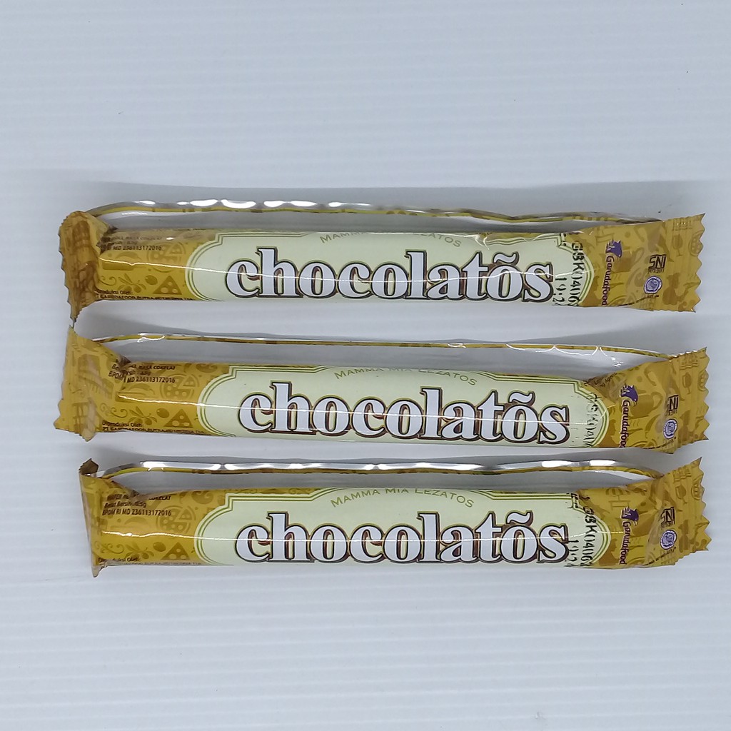 

Chocolatos Wafer Roll Mamma Mia Lezatos 8.5 gram