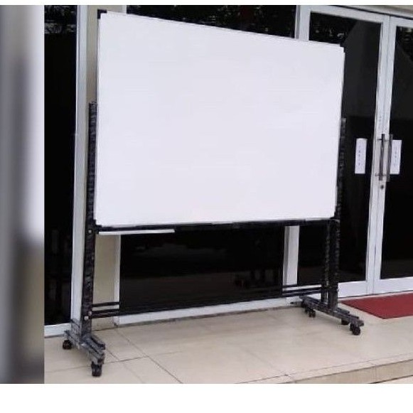 

whiteboard-standing 120 x 180 nonmagnet