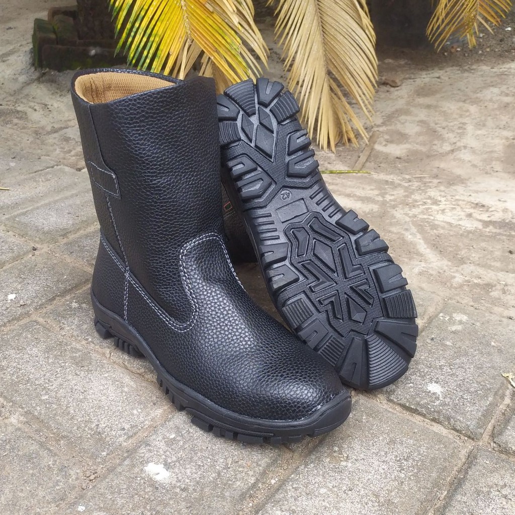 Sepatu Safety Septi Boot Hitam King Gregor  Pabrik Industri Proyek Kontraktor Murah berkualitas