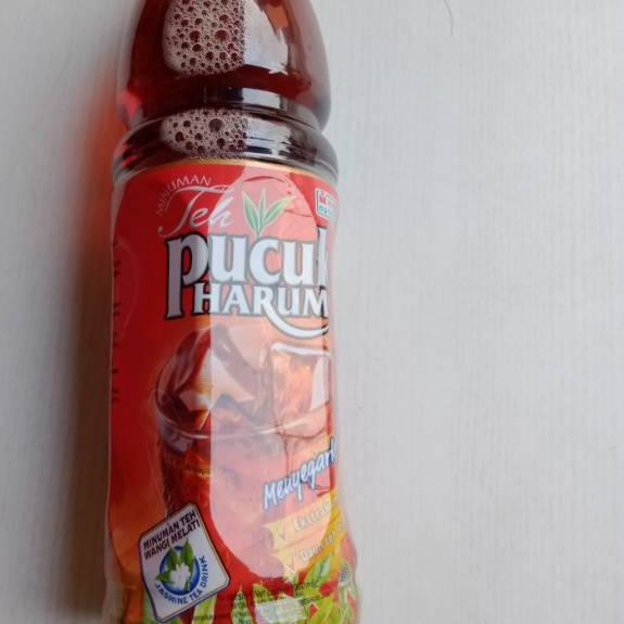 

TERTINGGI Teh pucuk 350ml