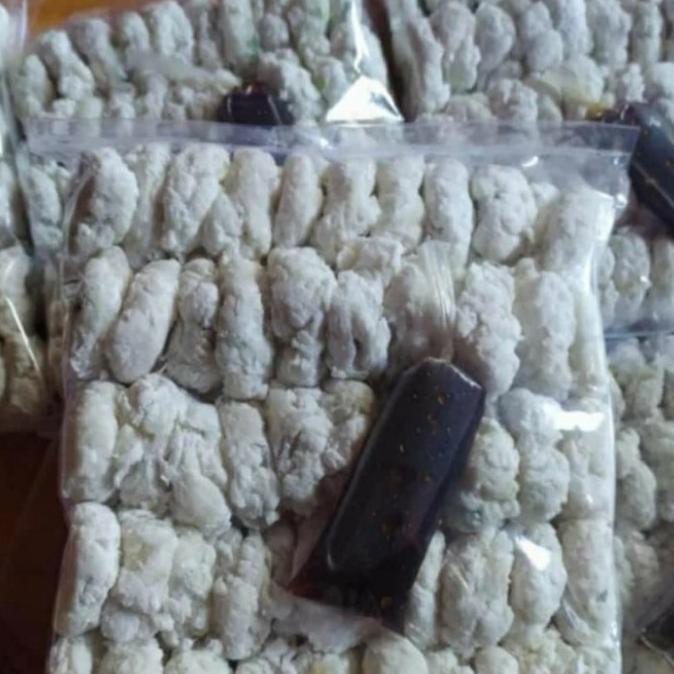 

Cuci Gudang Awal Tahun cireng kriting sm food 50 pcs Cuci Gudang Awal Tahun