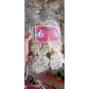 

KERUPUK IKAN SUPER/ PATTOLA 500gram