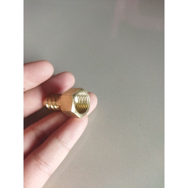Sock Nipple / Nepel Sok Drat Dalam 1/4 x 3/8  Kuningan | Neple Selang Drat Dalam