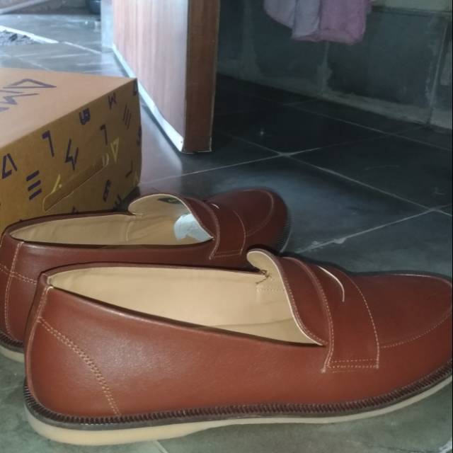 [PRELOVED] Poly Choco Brown by amble.id