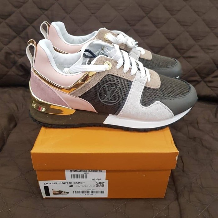 PUSAT SEPATU RUN AWAY LV SNEAKER LOUIS VUITTON KHAKI ROSE GOLD PINK WOMEN SNEAKERS ORIGINAL