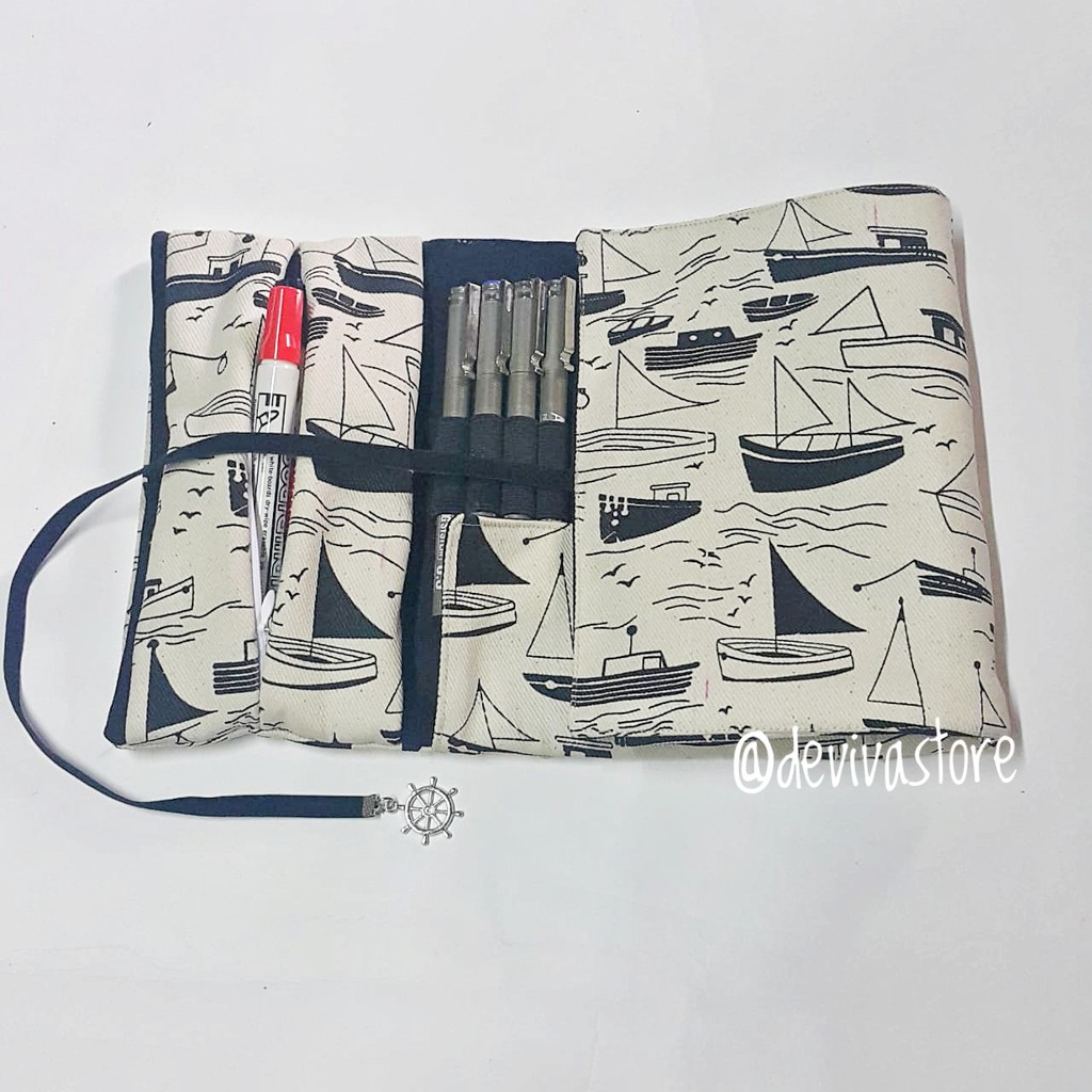 

Roll Pencil Case Tempat Pensil Gulung - Boats