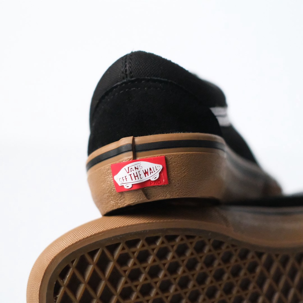 SALE DISKON! V4NS PRO OLDSKOOL BLACK/GUM 100% ORIGINAL BNIB