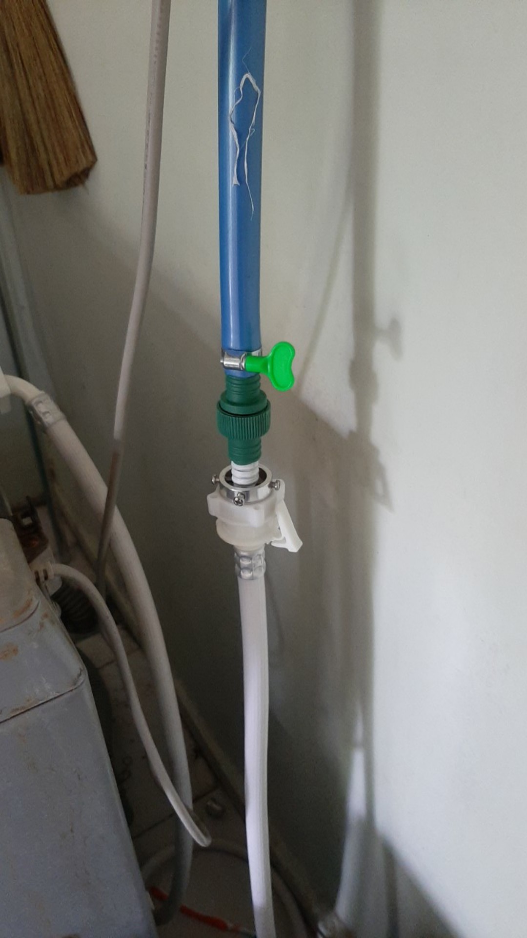 Sambungan Keran Selang Mesin Cuci Universal