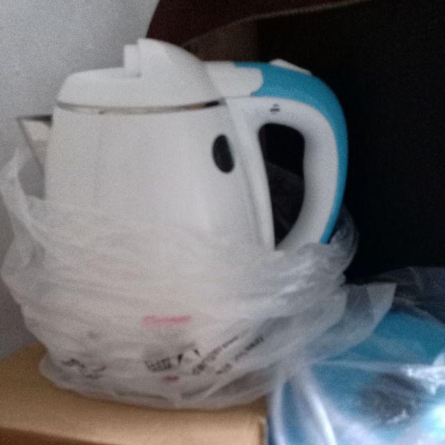 Cosmos Kettle/teko Listrik Ctl-210 1,2l