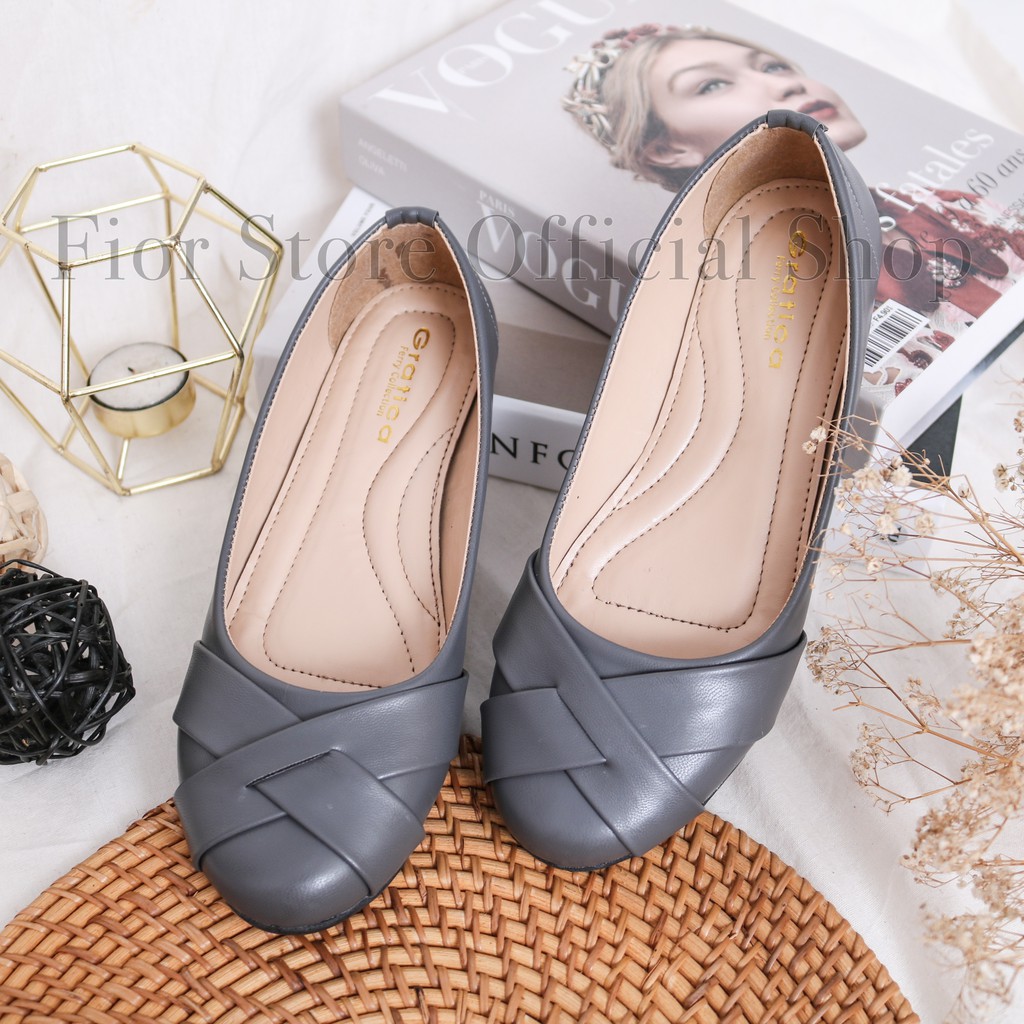 GRATICA Crosswise Leather Round Toe Ballet Flat B07 SB - Fior Store