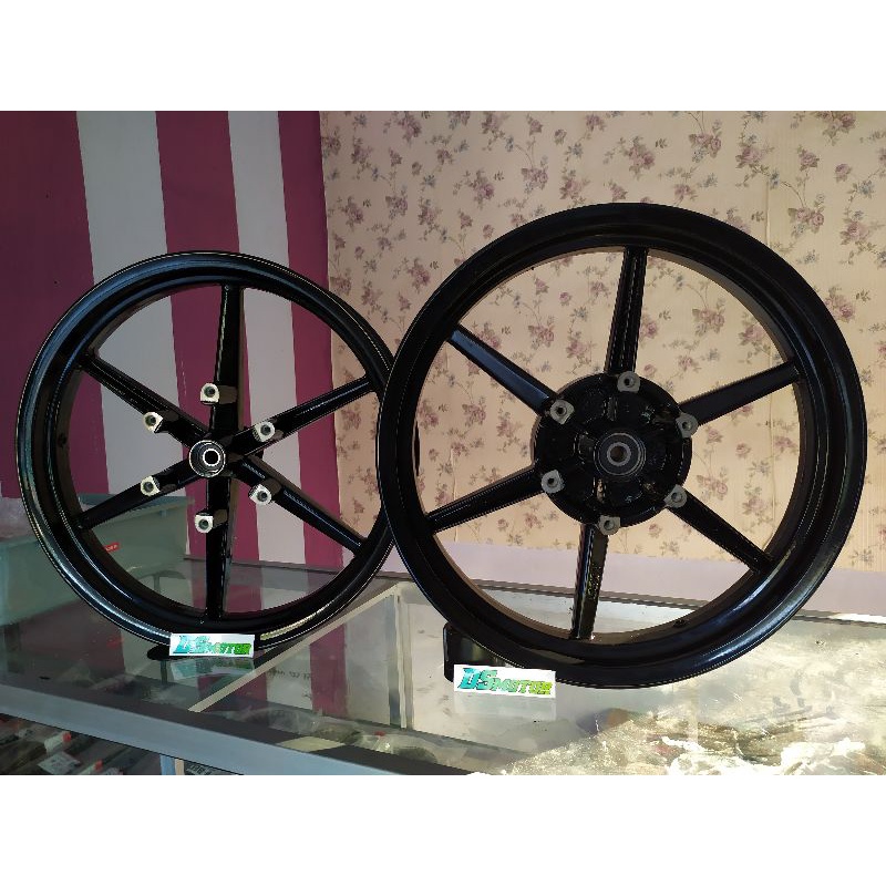 velg velk Vrossi DERIK palang6 ninja ninjaRR ninja150 ninja bisa utk ninjass atau ninjaR R SS KR150 