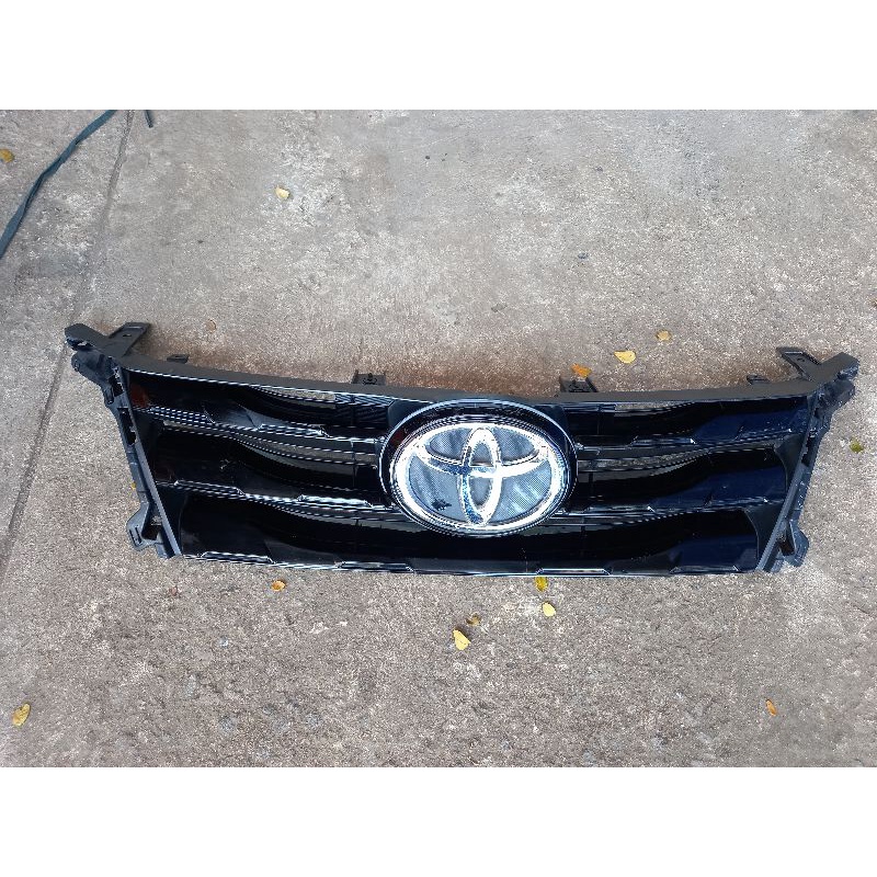 gril toyota fortuner TRD 2019