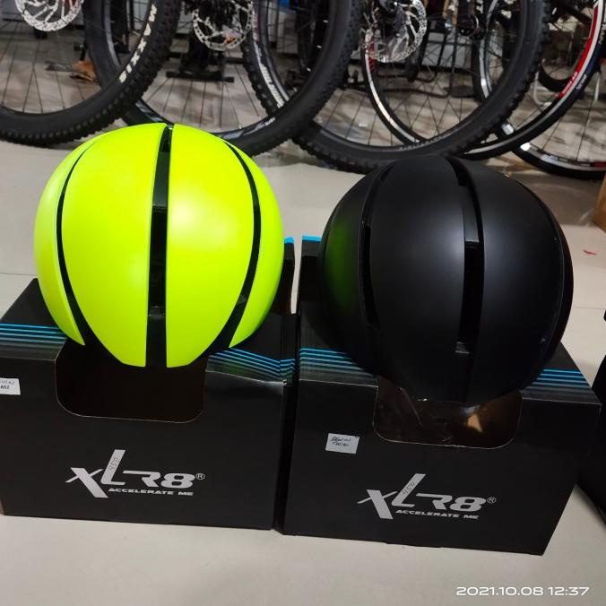 Helm xlr8 type sevin