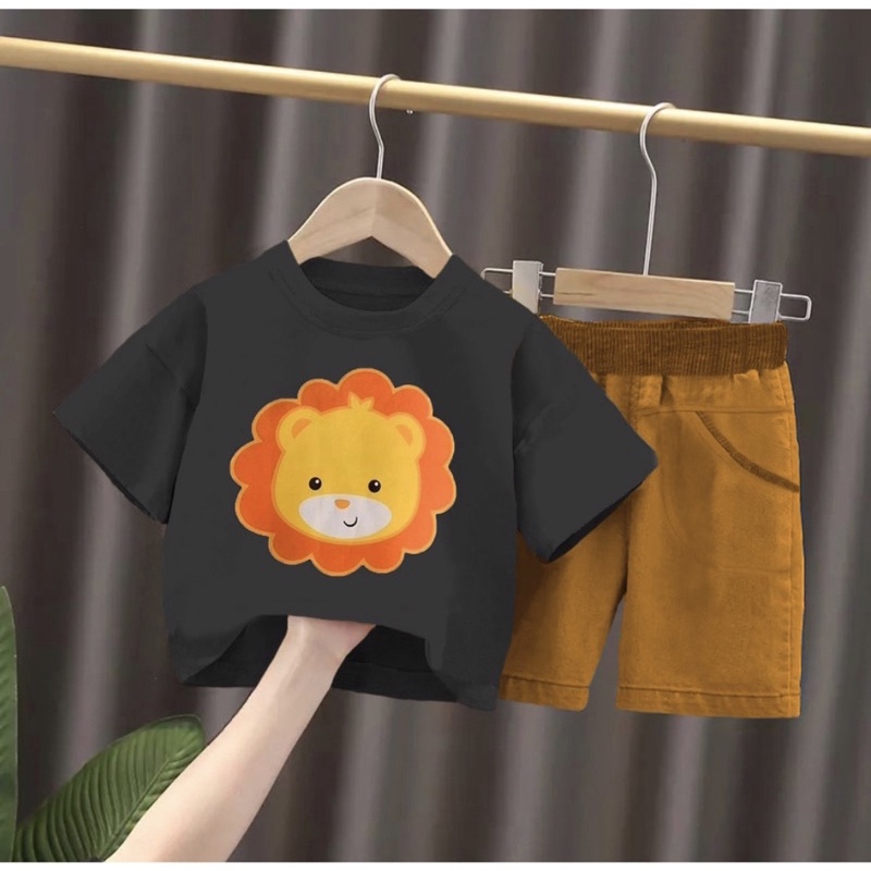 SETELAN BAJU TRENDY BAYI ANAK MOTIF CROSS KID LIONS USIA 6 BULAN-5 TAHUN BAHAN KATUN PREMIUM NYAMAN DIPAKAI TERBARU TERMURAH/ SETELAN BAJU TRENDY BAYI ANAK LAKI-LAKI/ SETELAN BAJU TRENDY BAYI ANAK PEREMPUAN/ SETELAN BAJU TRENDY BAYI ANAK COWOK