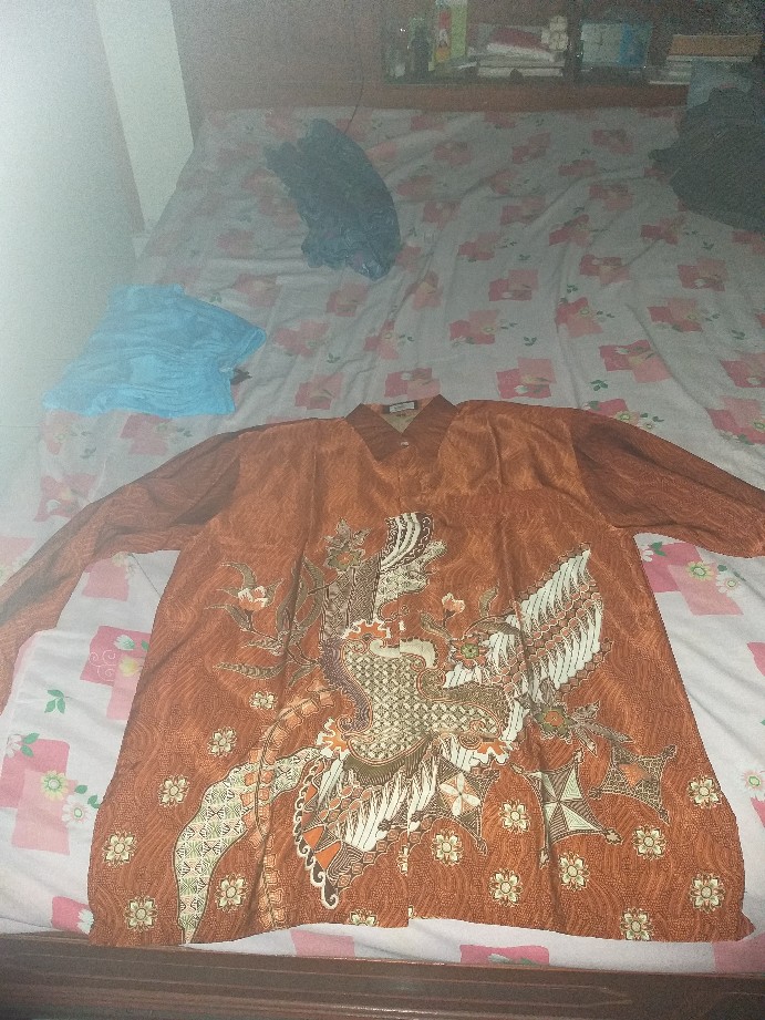 Eb Tradisional Kemeja Batik Lengan Panjang Ungu Motif Batik Bahan Semi Sutra