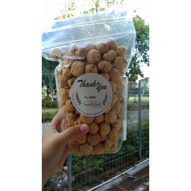 

Soes Kering Coklat