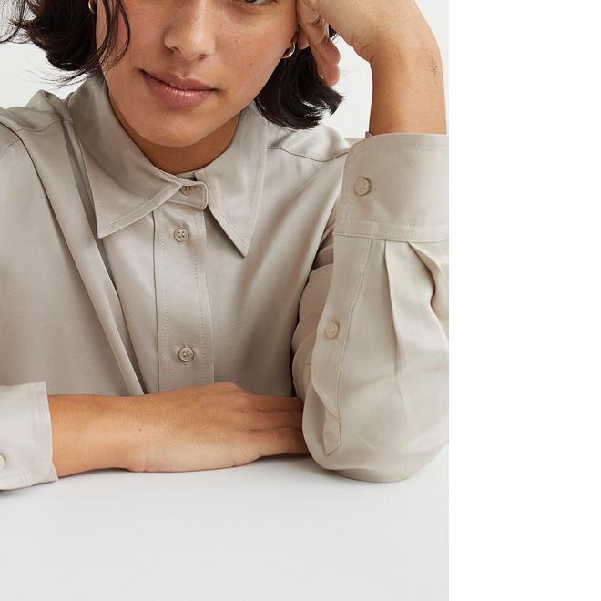 3262 - HM Satin Long-Sleeve Blouse Lengan Panjang