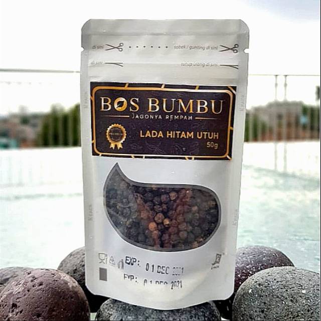 

Lada Hitam Butir Utuh 50 Gram / Black Paper Bumbu Dapur Rempah Masak Masakan Pedas Steak BBQ 50Gram