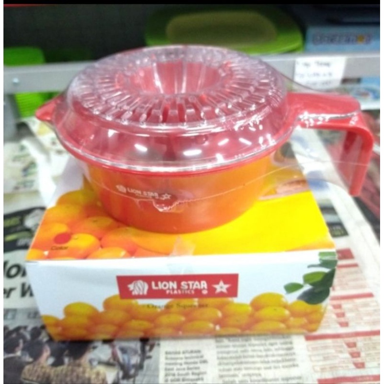 PERASAN JERUK - LION STAR - PLASTIK- MANUAL /ORANGE SQUEEZER