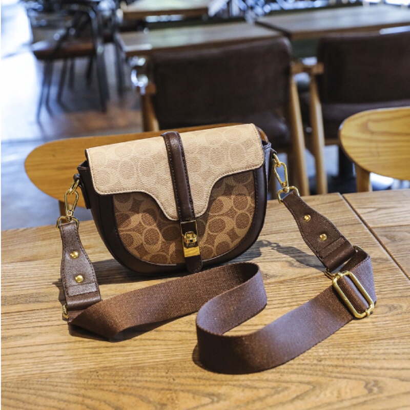 SG1983 syafniegalery sling bag impor motif oval wanita 2553