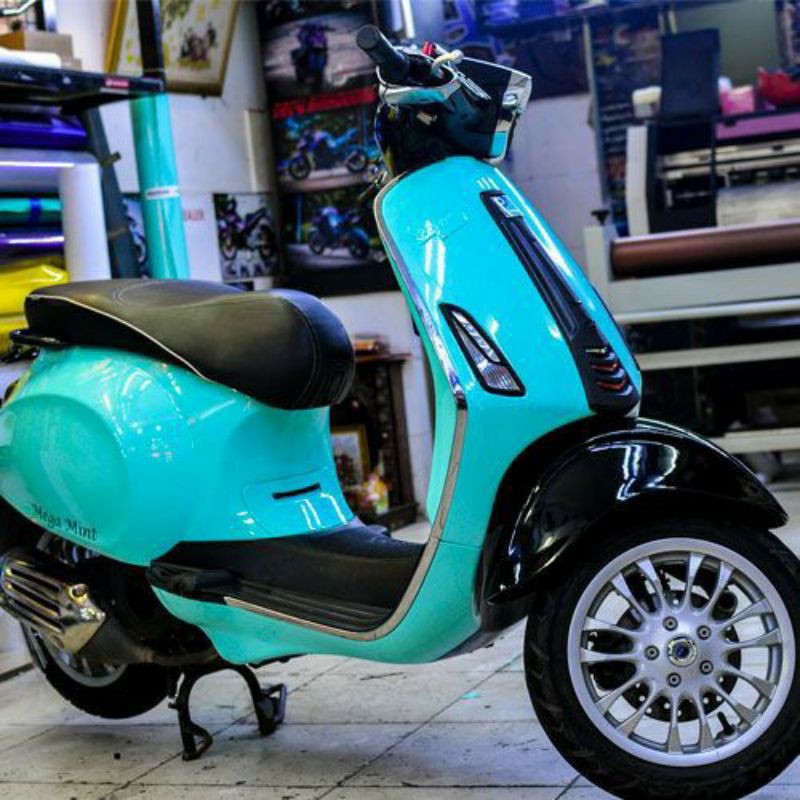 CAT VESPA CRYSTAL TIFANY