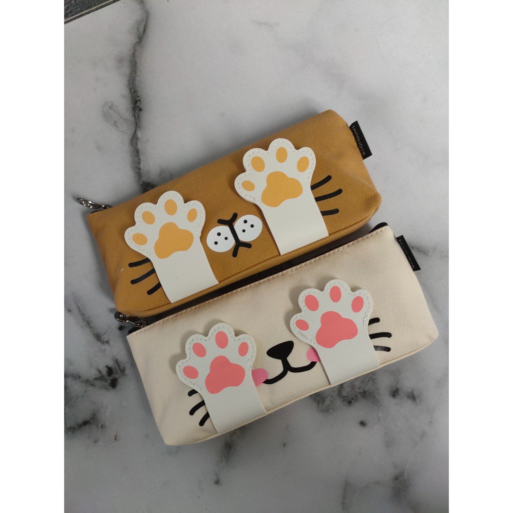 

Tempat Pensil / Pencase Impor tipe Resleting Motif Hello Cat (D20069)