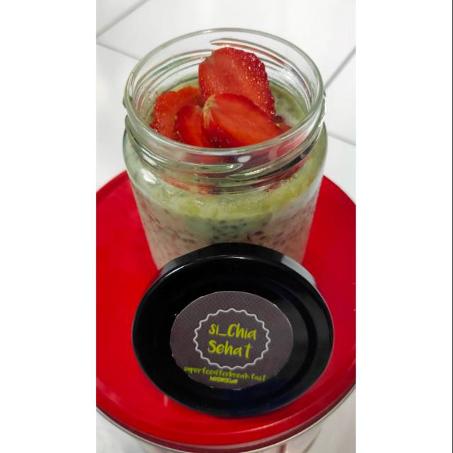 

Puding chia matcha