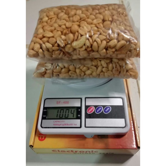 

500 gram - 1 kg kacang bawang goreng